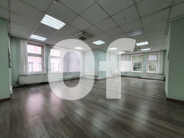 Продам здание, 839 м²