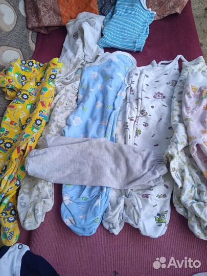 Пеленки,ползунки,боди и т.д. 20 р