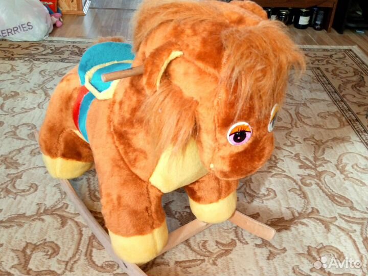 Качалка лошадь