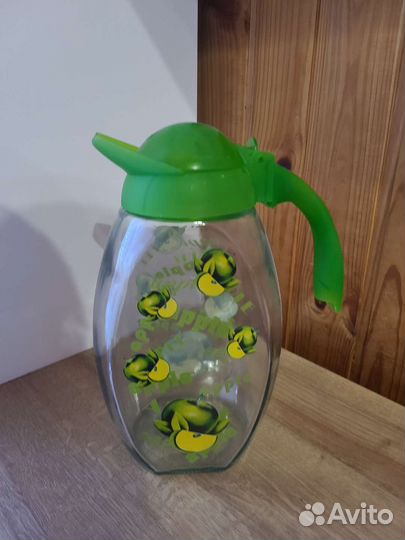 Стеклянный кувшин 1,7 л