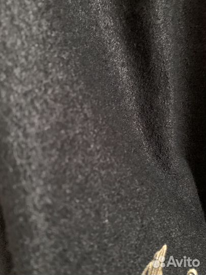 Пальто с вышивкой натуральная шерсть