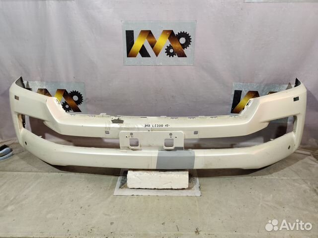 Передний бампер Toyota Land Cruiser 200 15