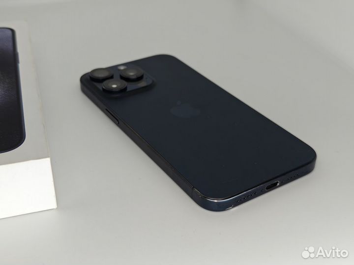 iPhone 15 Pro Max, 256 ГБ