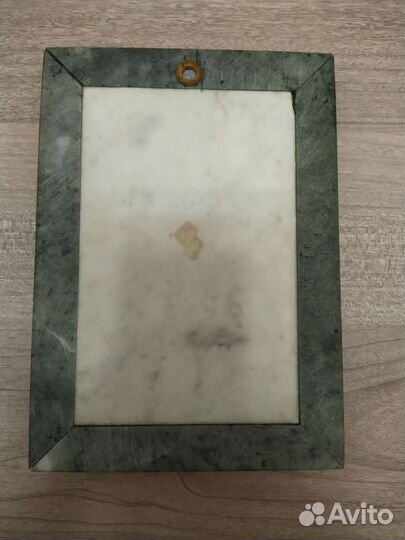 Картина из драгоценных камней