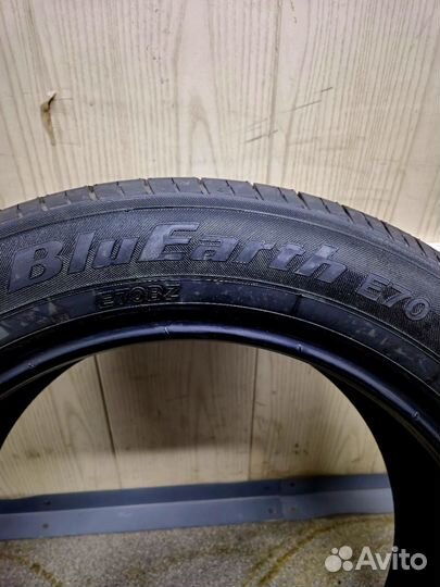 Yokohama BluEarth E70BZ 215/55 R17