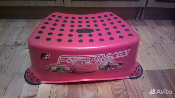 Сидение на унитаз и подставка детские