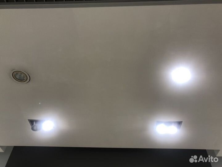 Светильники и лампы