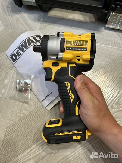 Гайковерт Dewalt dcf922 20v с кейсом