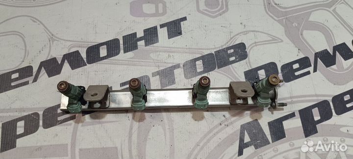 Топливная рейка с форсунка в сборе kia rio 3, sola
