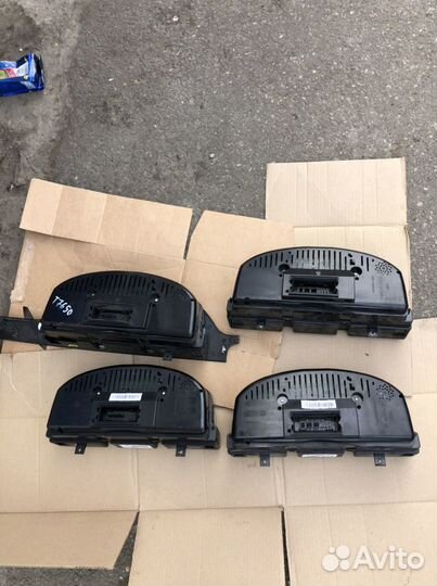 Щиток приборов Volkswagen Passat B6 американец