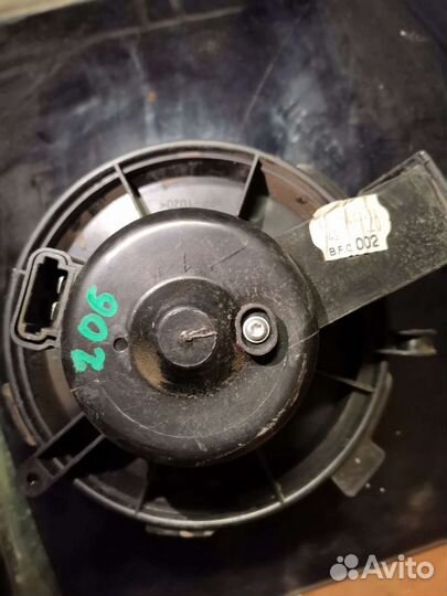 Моторчик печки Пежо 206