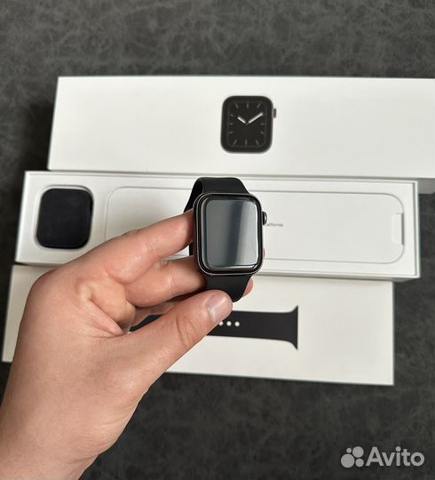 Apple Watch 5 44 mm