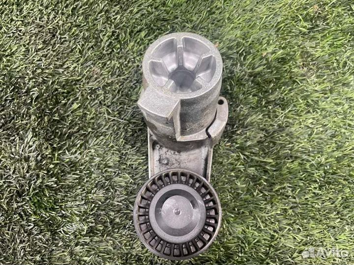 Натяжитель ремня генератора Bmw X5 E70 N55B30 2010