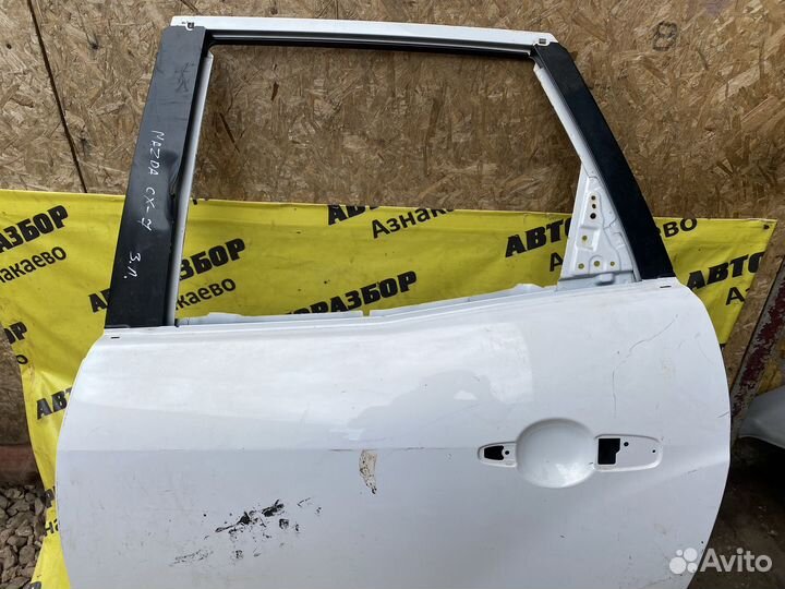 Задняя левая дверь Mazda CX-7