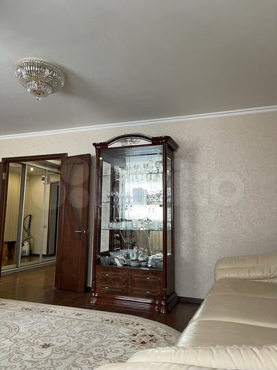 2-к. квартира, 64 м², 12/17 эт.