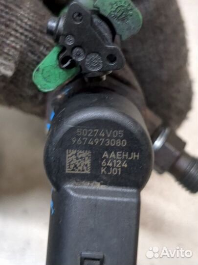 Форсунка топливная Peugeot 308, 2011