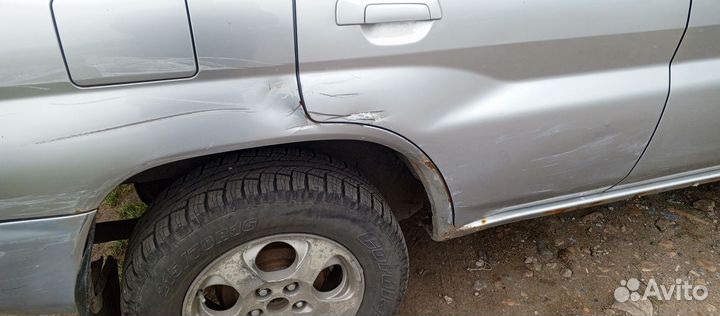 Mitsubishi Pajero iO 1.8 AT, 2004, 270 000 км