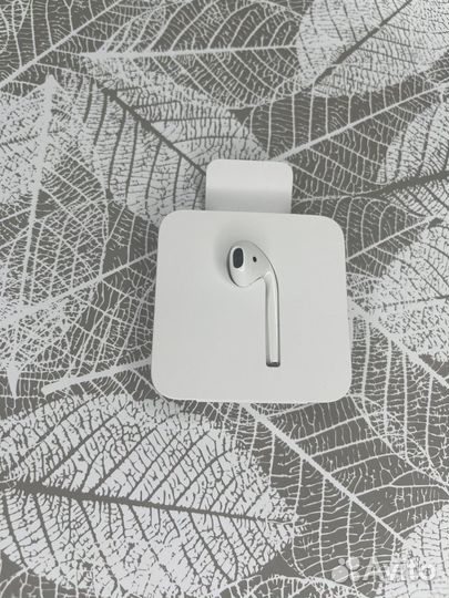 Airpods 2 новый левый наушник оригинал