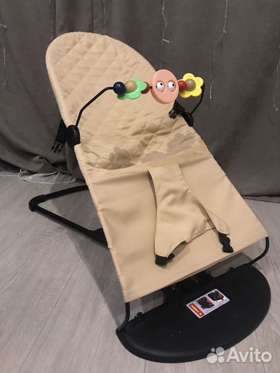 Шезлонг для новорожденных