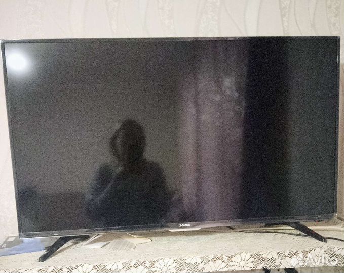 Телевизор ЖК диагональ 102 см