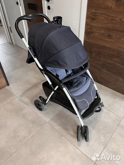 Коляска cam
