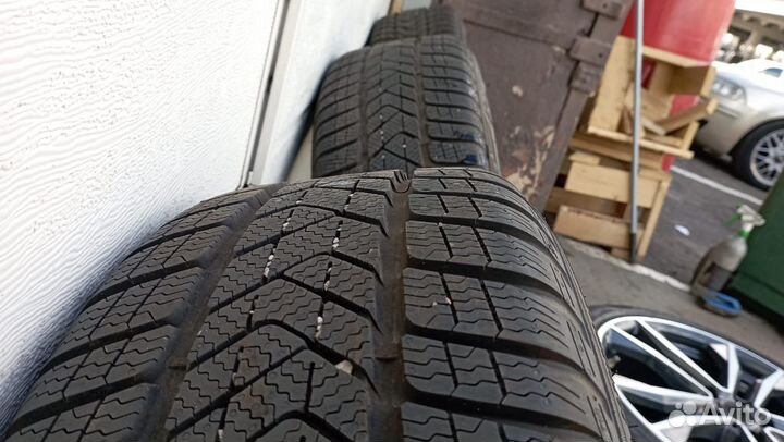 Зимние колеса R19 BMW X1 X2 F39 F48 стиль 715M