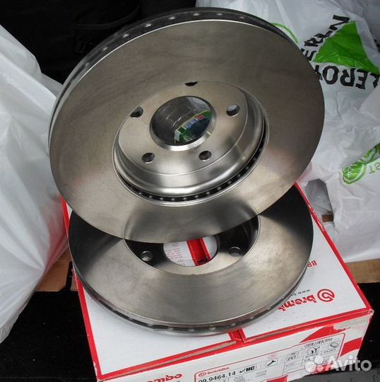 Тормозные диски на модели Nissan Ниссан