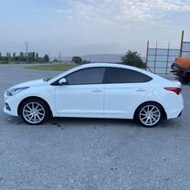 Hyundai Solaris 1.6 AT, 2019, 181 000 км