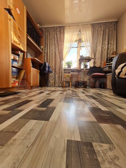 3-к. квартира, 60 м², 5/5 эт.