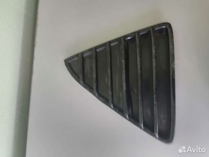 Заглушка бампера Ford Focus