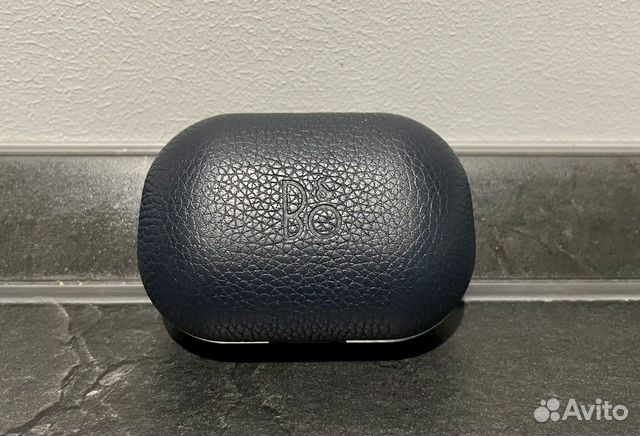 Беспроводные наушники Bang & Olufsen Beoplay