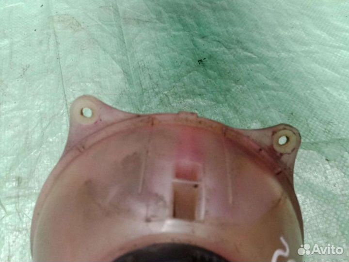 Расширительный бачок Volkswagen Golf 2