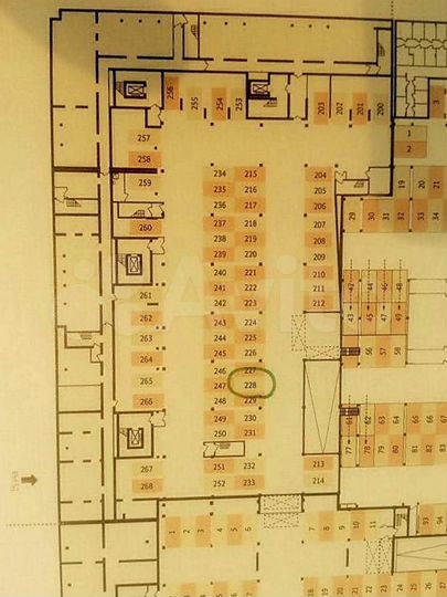 Машиноместо, 13 м²