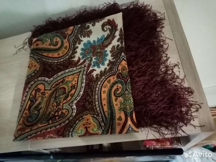 Платок Павлово-Посадский