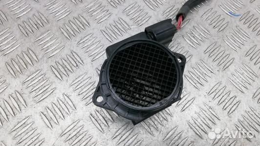 Расходомер воздуха бензиновый volvo V40 VW (8SE05D