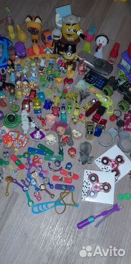 Игрушки киндеры, д/купания, спинеры, куклы+машинки