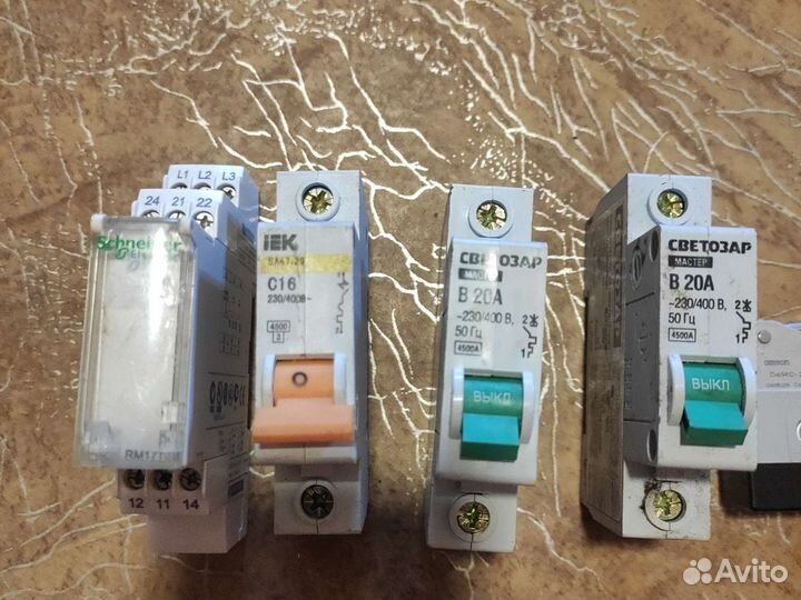 Реле напряжения