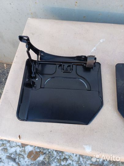 Лючок бензобака Фольксваген Транспортер Т4