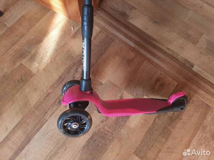 Самокат детский трехколесный