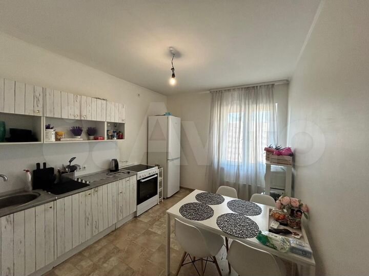 2-к. квартира, 63,8 м², 18/18 эт.