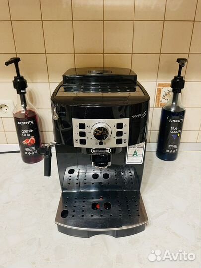 Кофемашина автоматическая Delonghi ecam 22.110.B