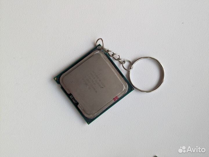 Брелок из процессора