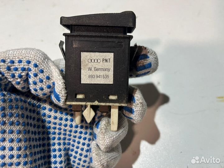 Кнопка задней противотуманки Audi 80 100 893941535