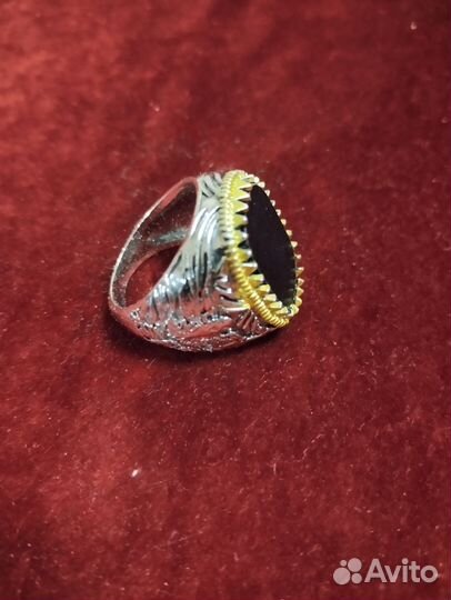 Мужской перстень