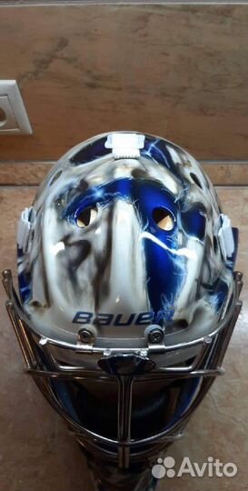 Шлем вратарский новый профессиональный