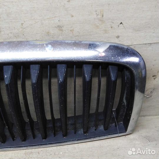 Решетка радиатора Hyundai Sonata 4 (EF)