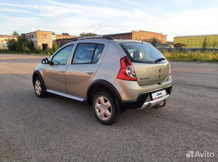 Renault Sandero Stepway 1.6 МТ, 2014, 25 000 км