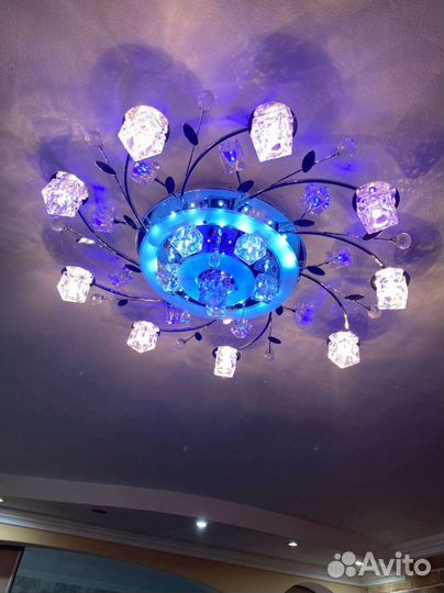 Люстра с пультом