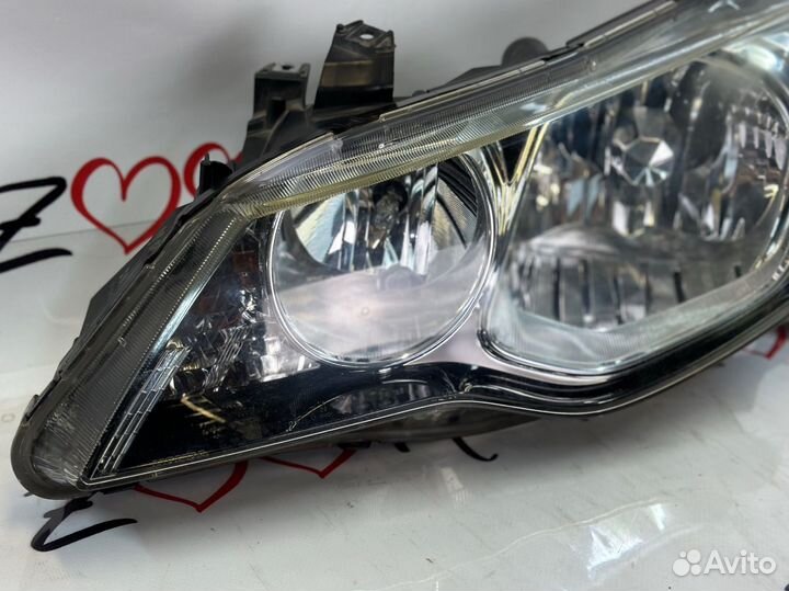 Фара honda civic 4D левая ксенон