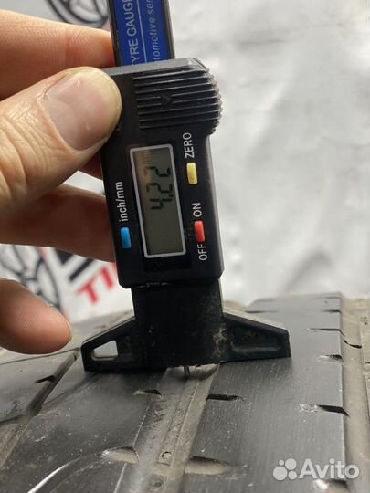 Pirelli P Zero 265/40 R22